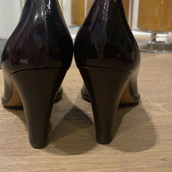Cole Haan patent pumps - Picture 4 of 6